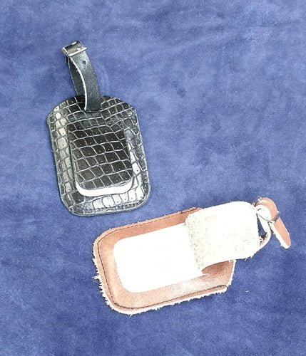 Matkalaukun nimilappu